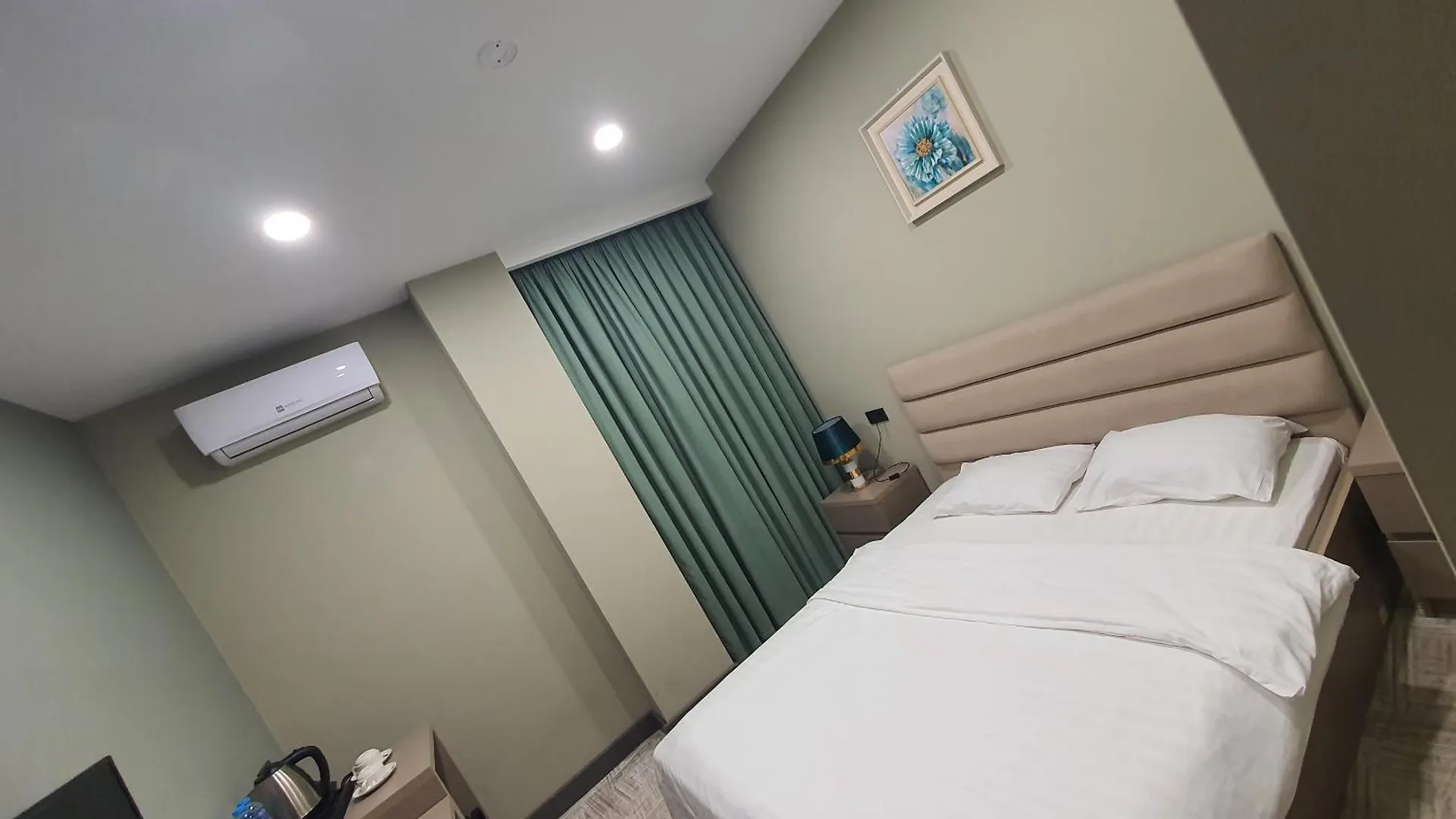 Caspian Vf Hotel Batum 4*,  Gürcistan
