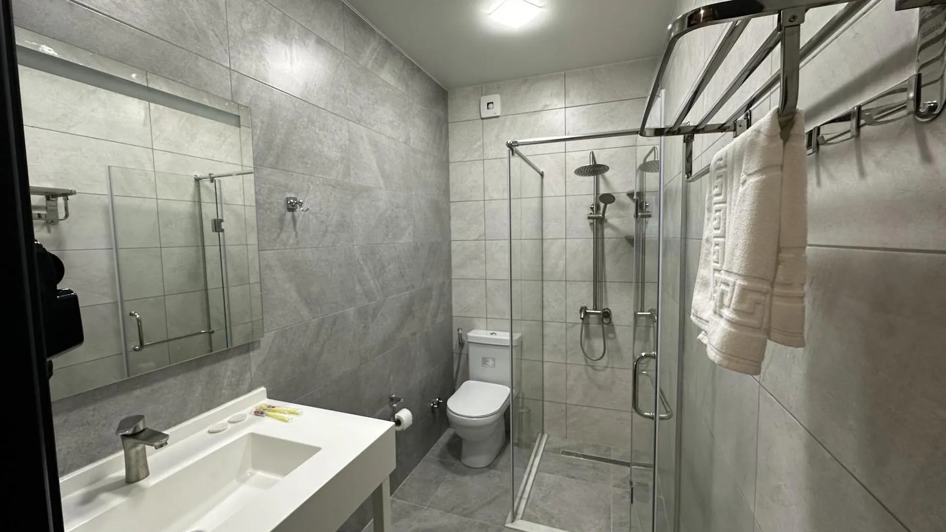 Caspian Vf Hotel Batumi